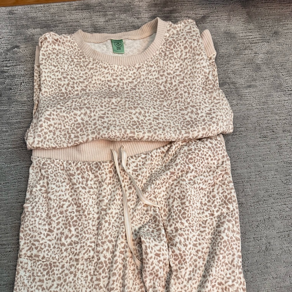 HoneyDew Leopard Print Soft Pajama Set | Size S